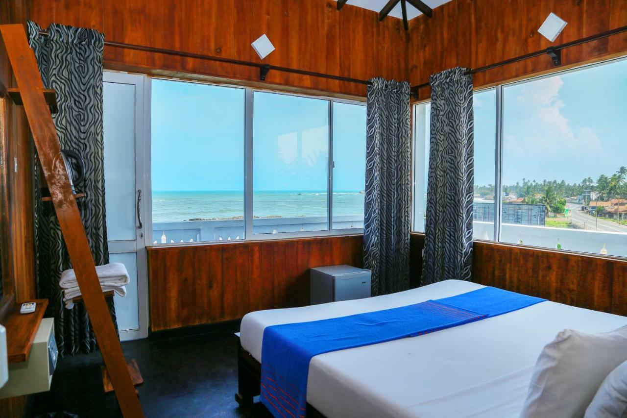 Hikka Ocean Resort Hikkaduwa Bagian luar foto