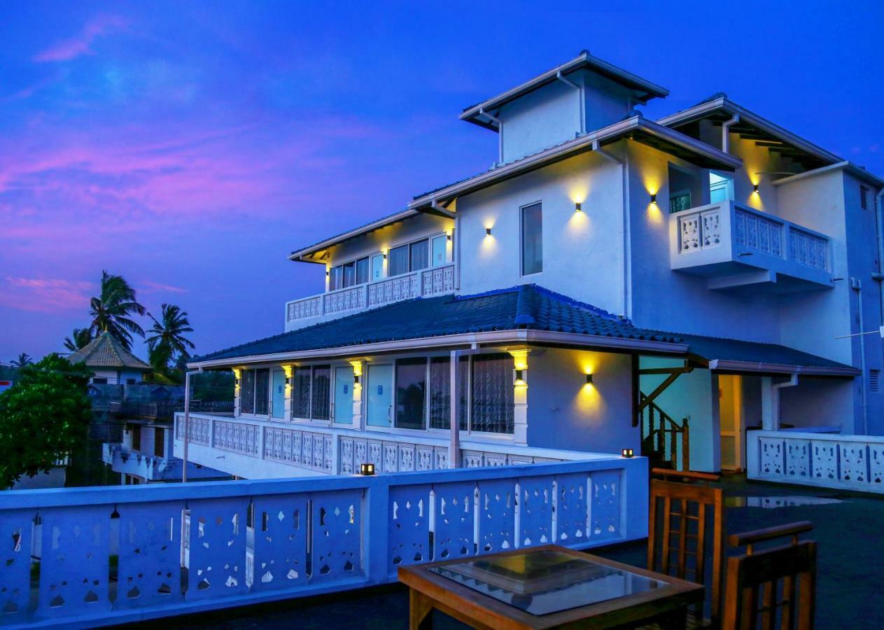 Hikka Ocean Resort Hikkaduwa Bagian luar foto